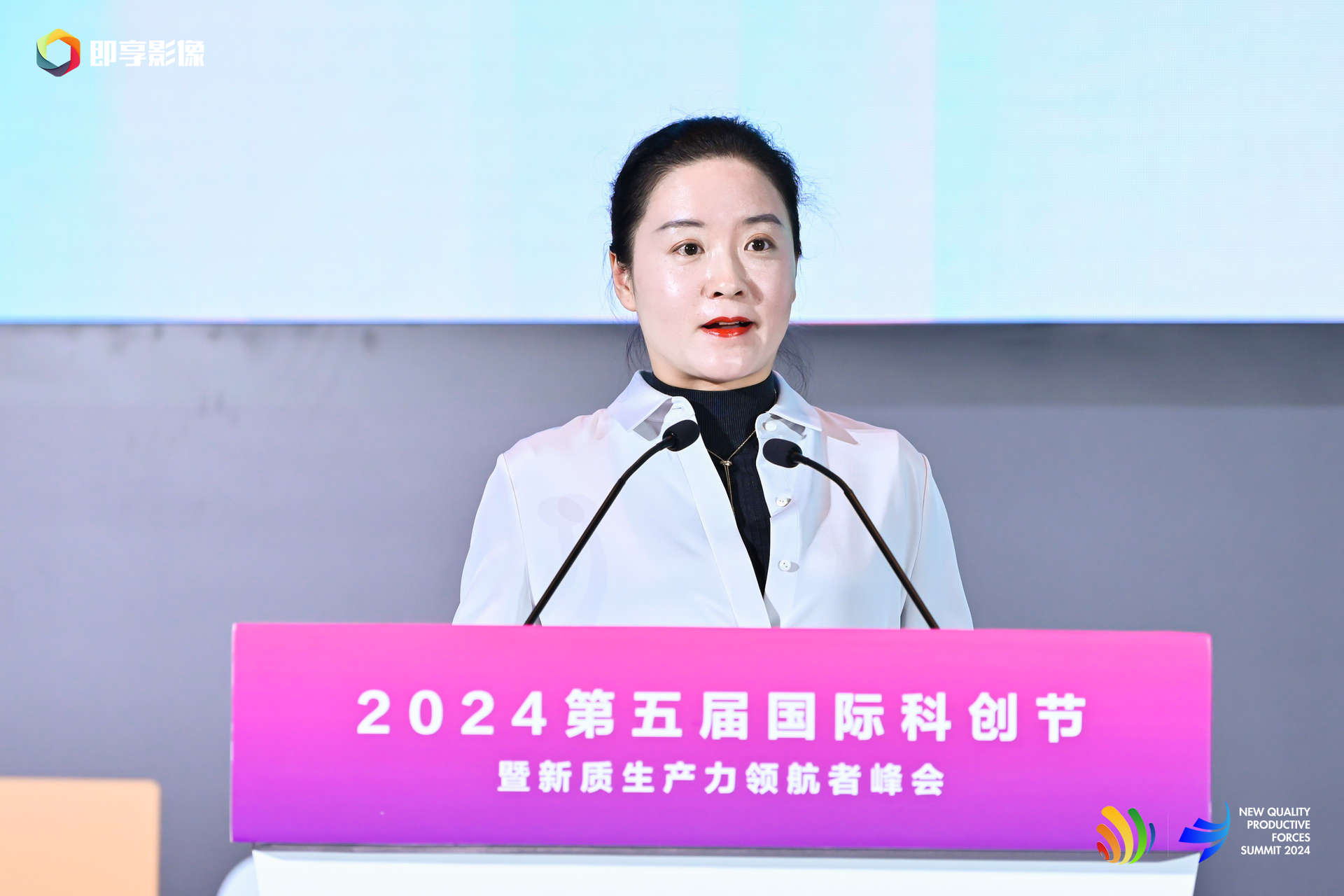 姜婷婷.jpg